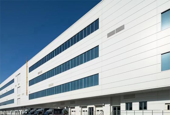 空間最大利用のためにクリアスパン建設鋼筋構造倉庫